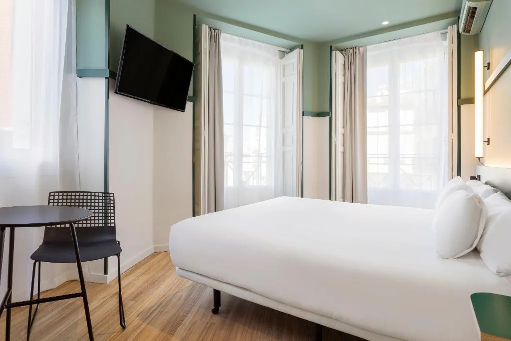 DOUBLE STANDARD Room, B&B Hotel Madrid Centro Plaza Mayor, Madrid