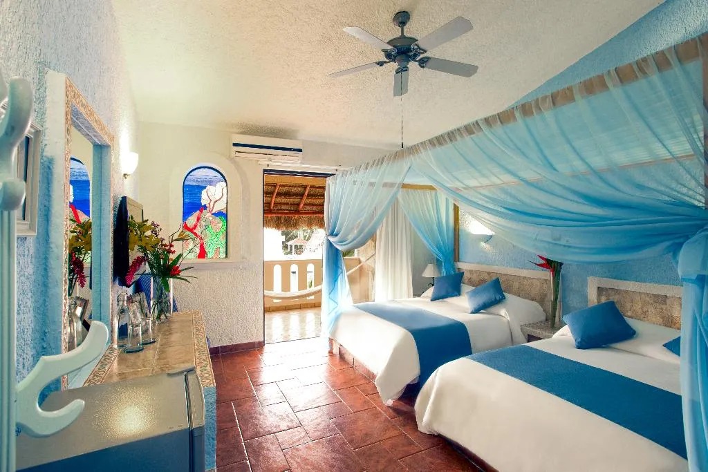 DOUBLE STANDARD Room, Chez Waffle Hotel, Cancun Area