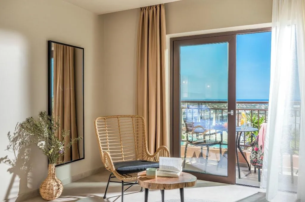 Room, Hotel Pyriã¡, Crete