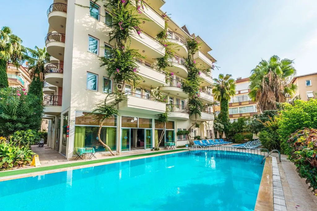 Pool, The S Aparts & Suites Hotel, Antalya