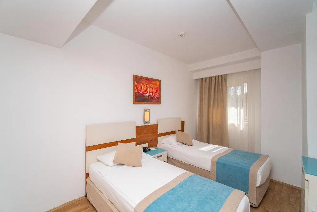 FAMILY ROOM STANDARD Room, Zena Resort Hotel, Antalya