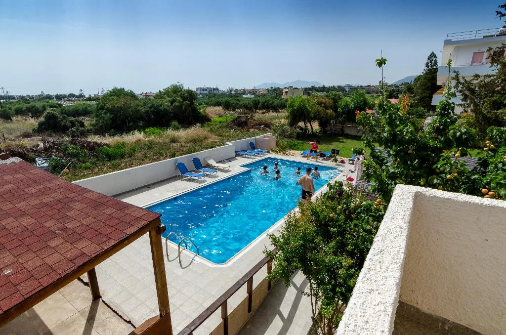 Pool, Eleonora Anissaras, Crete