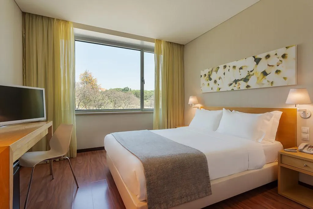 DOUBLE COMFORT Room, HF Fenix Garden, Lisbon
