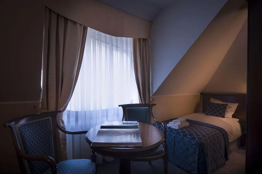 SINGLE STANDARD Room, Hotel Grand Sal, Krakow