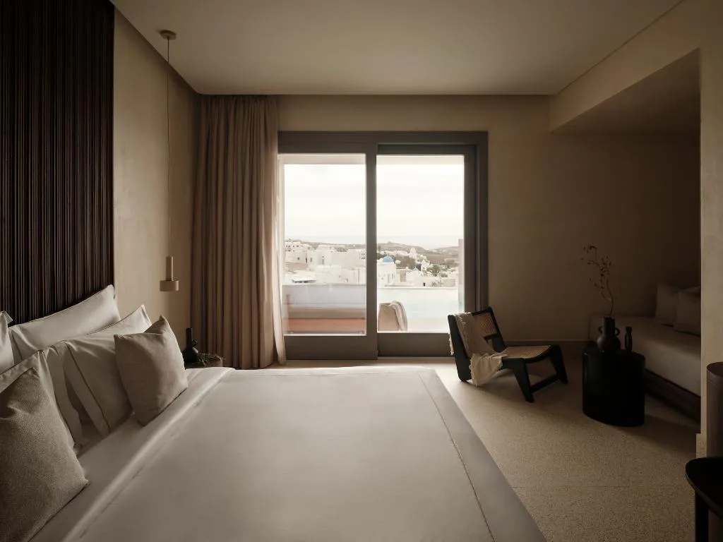 TRIPLE PREMIER Room, Enarma Suites & Spa Wellness Retreat, Santorini