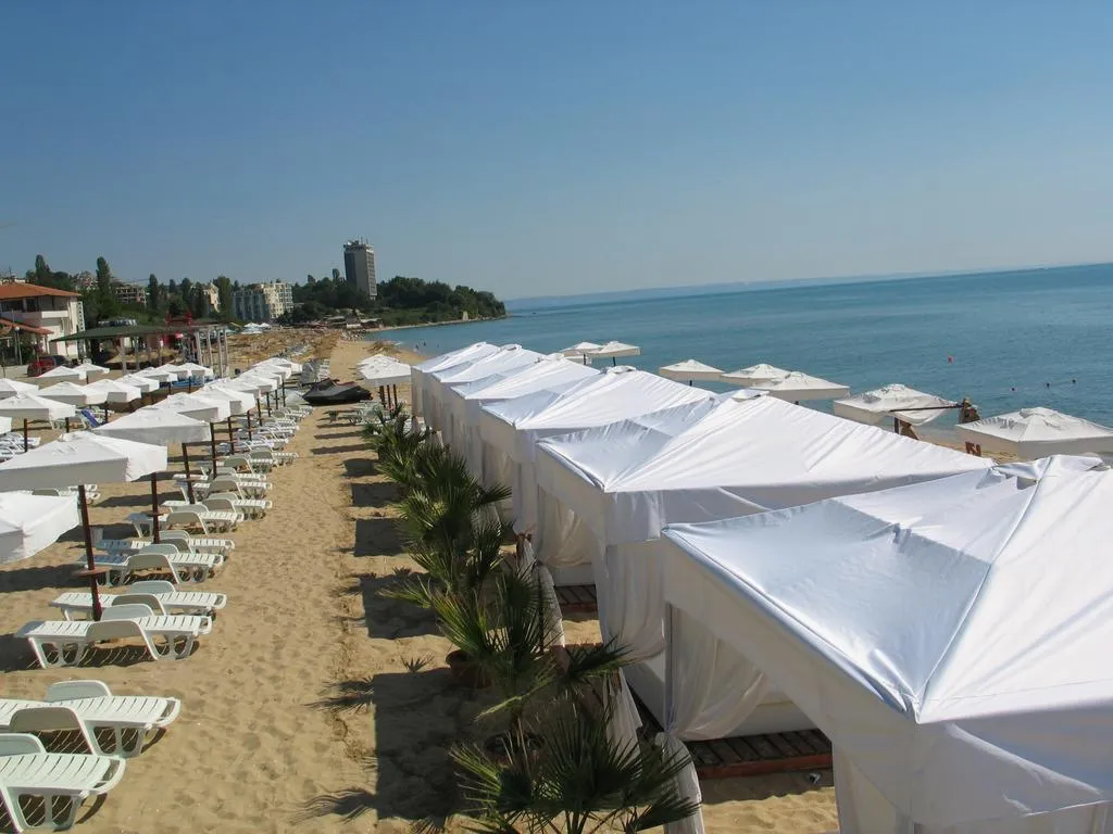 Beach, Argisht Palace, Varna