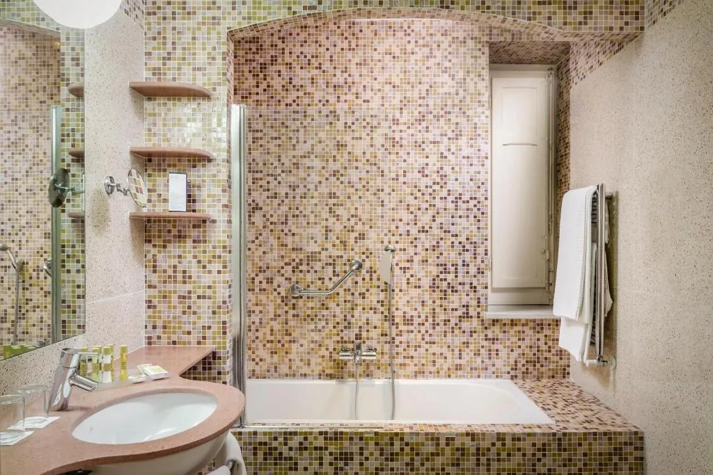 SUITE STANDARD Room, Eurostars Centrale Palace, Palermo