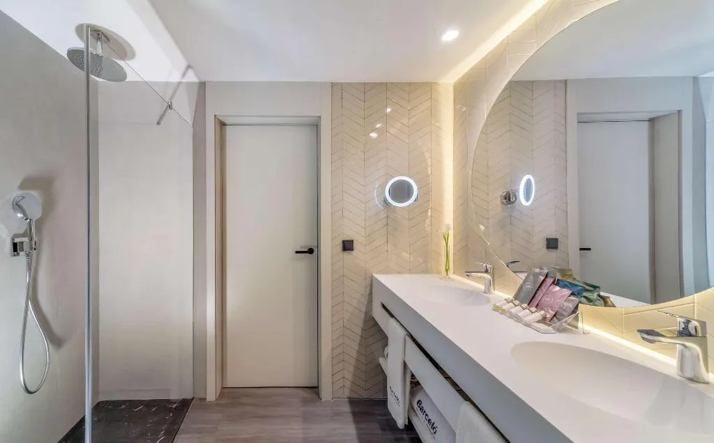 Double or Twin DELUXE PREMIUM Room, Barcelo Sevilla Renacimiento, Seville