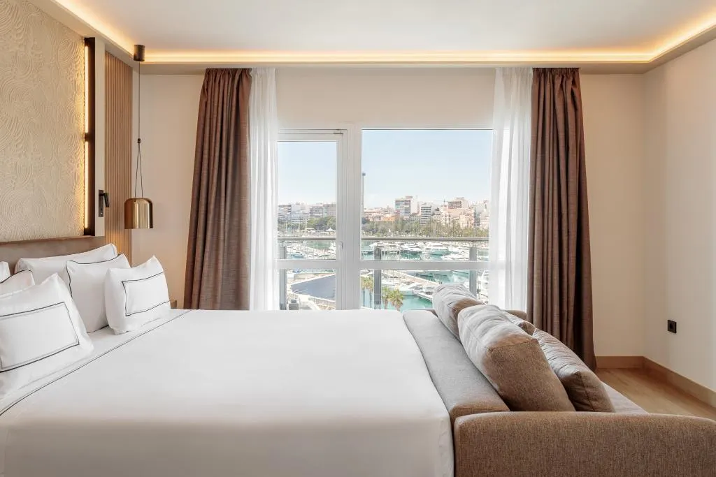 Room, The Level Melia Alicante - Adults Only +18, Costa Blanca