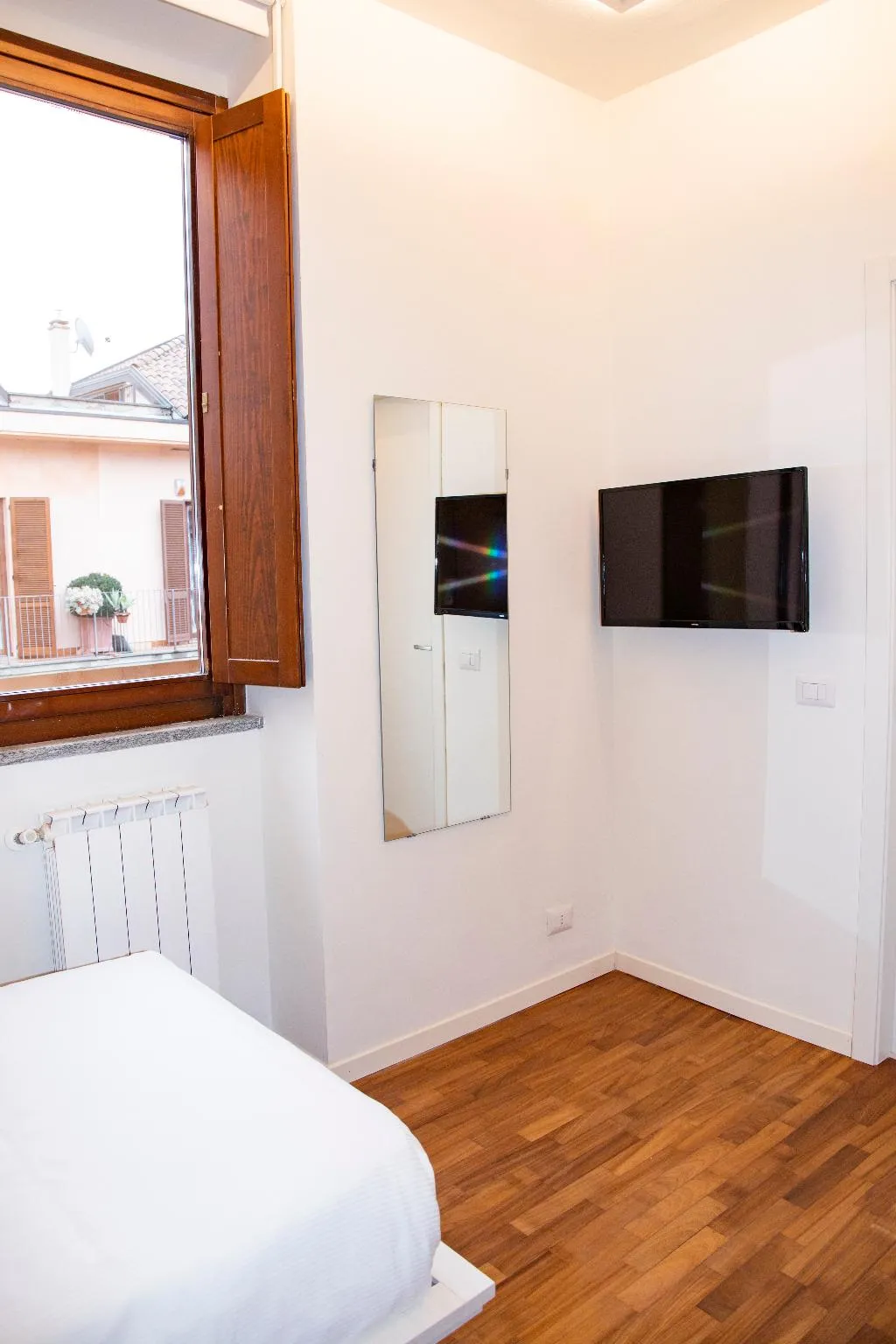 SINGLE STANDARD Room, Easy Apartment Navigli, Milan