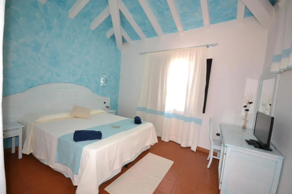 Room, Galanias Hotel And Retreat, Cagliari