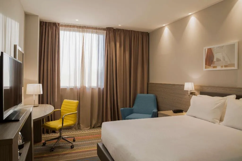 DOUBLE QUEEN SIZE BED Room, Hampton By Hilton Rome East, Rome