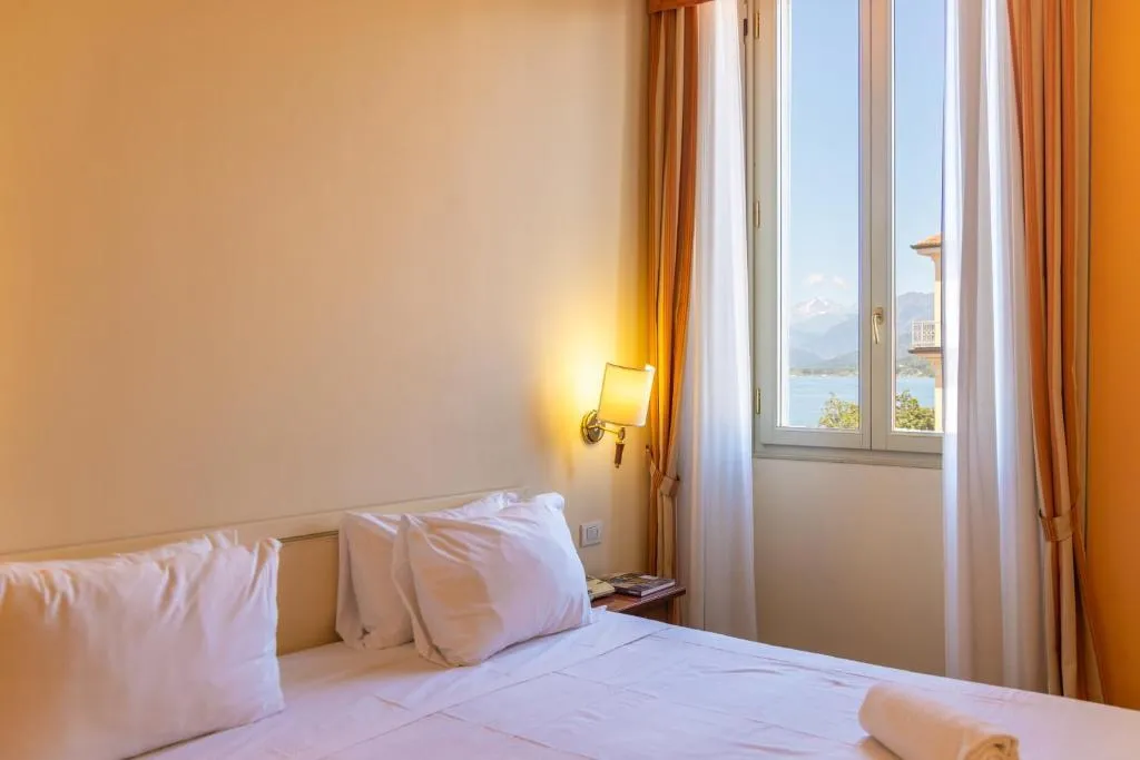 Double or Twin SUPERIOR LAKE VIEW Room, LVG Hotel Collection - Hotel Pallanza, Milan