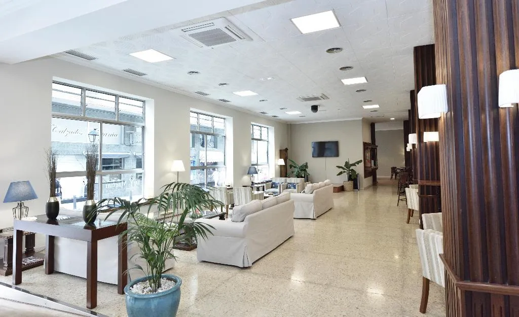 Lobby, Marte, Tenerife