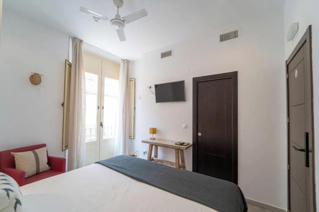 Room, La Siesta Málaga Guesthouse, Costa Del Sol