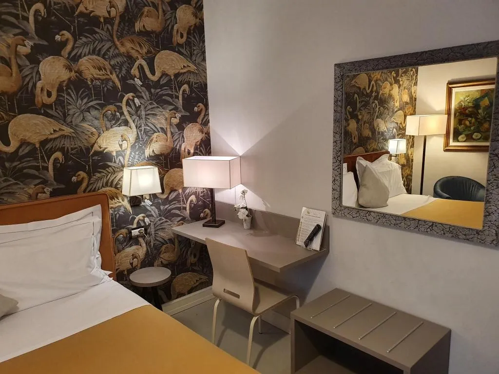 TRIPLE SUPERIOR Room, Maxim Axial, Florence