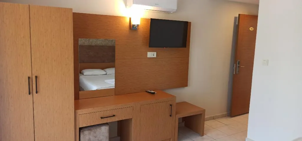 Room, Britannia Apart & Villas Hotel, Antalya
