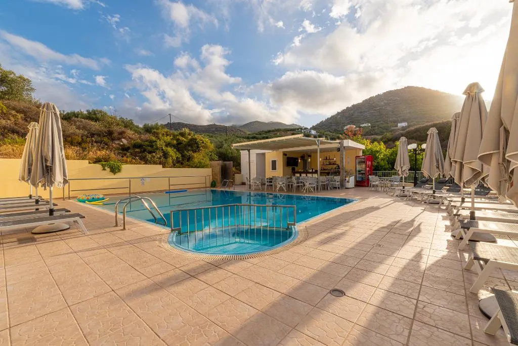 Pool, Elpis Studios & Apartments, Crete