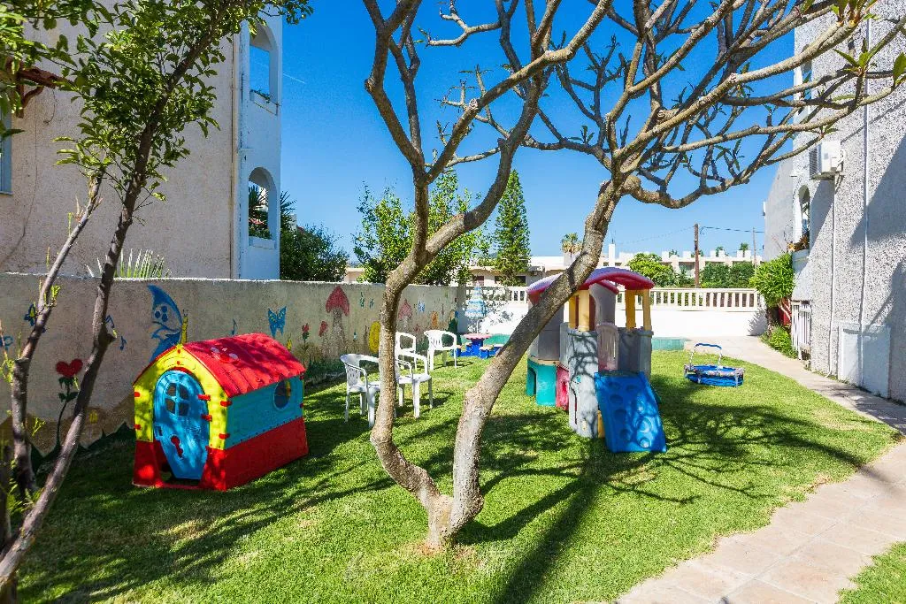 Sports and Entertainment, Trefon Hotel Apartments & Suites, Crete