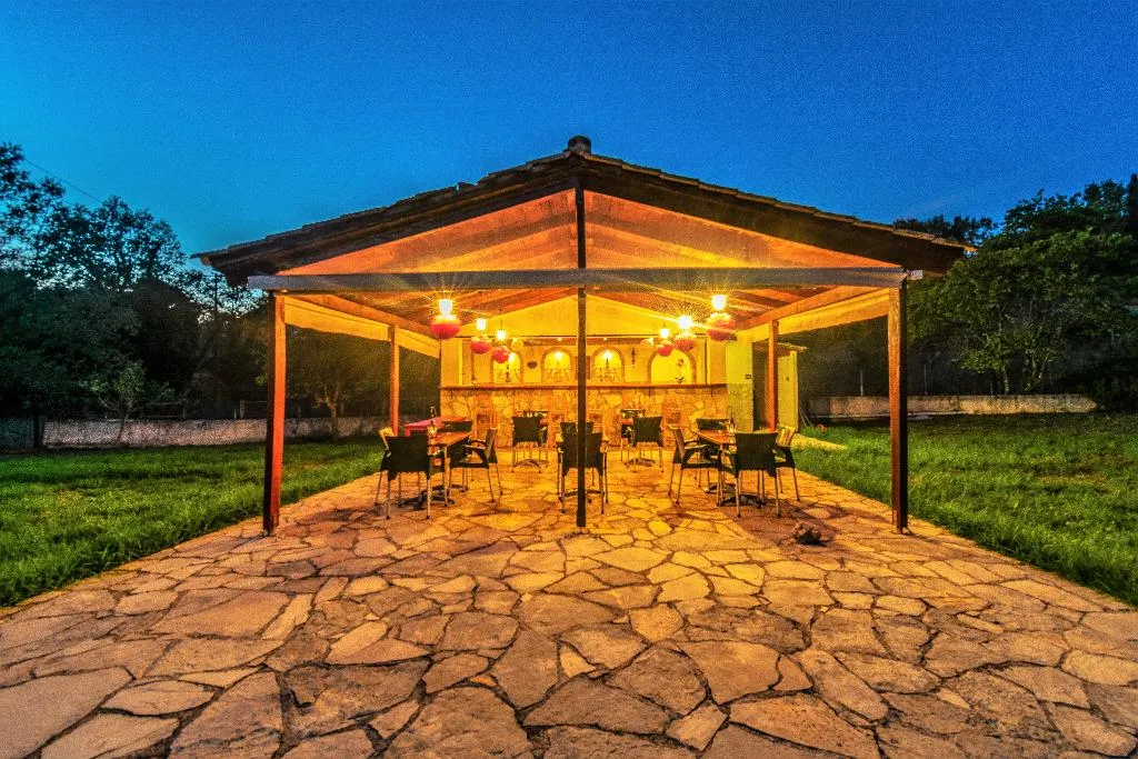 Bar, Rivendell Apartments, Corfu