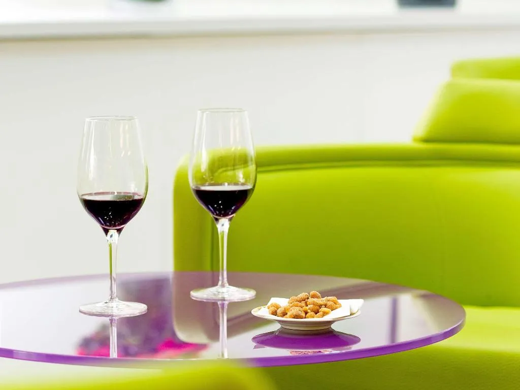 Bar, Ibis Styles Madrid Prado, Madrid