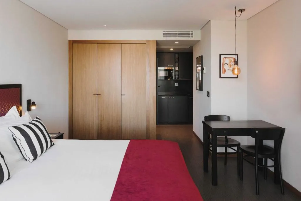 Room, Porto City House, Porto