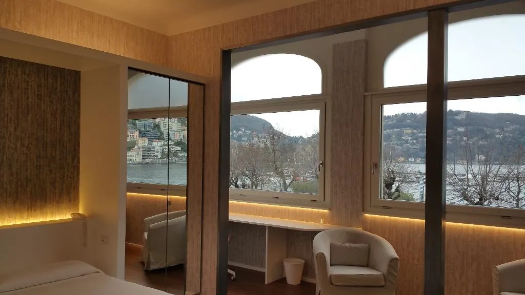 Room, Metropole Suisse, Milan