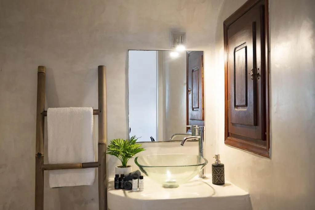 Room, Estate 1896, Santorini
