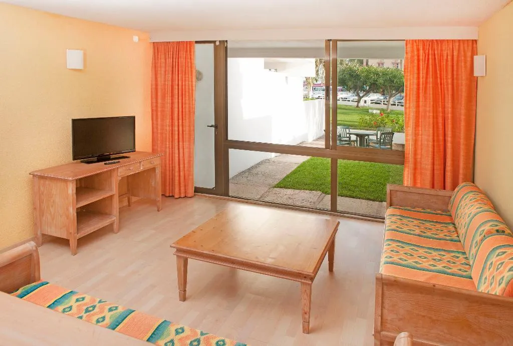 Room, Iberostar Ciudad Blanca Alcudia Apartamentos, Majorca