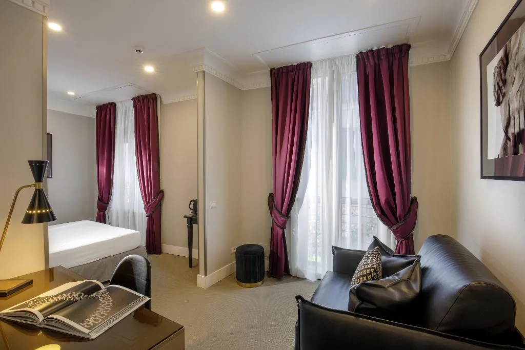 DOUBLE SUPERIOR Room, Condotti Boutique Hotel, Rome