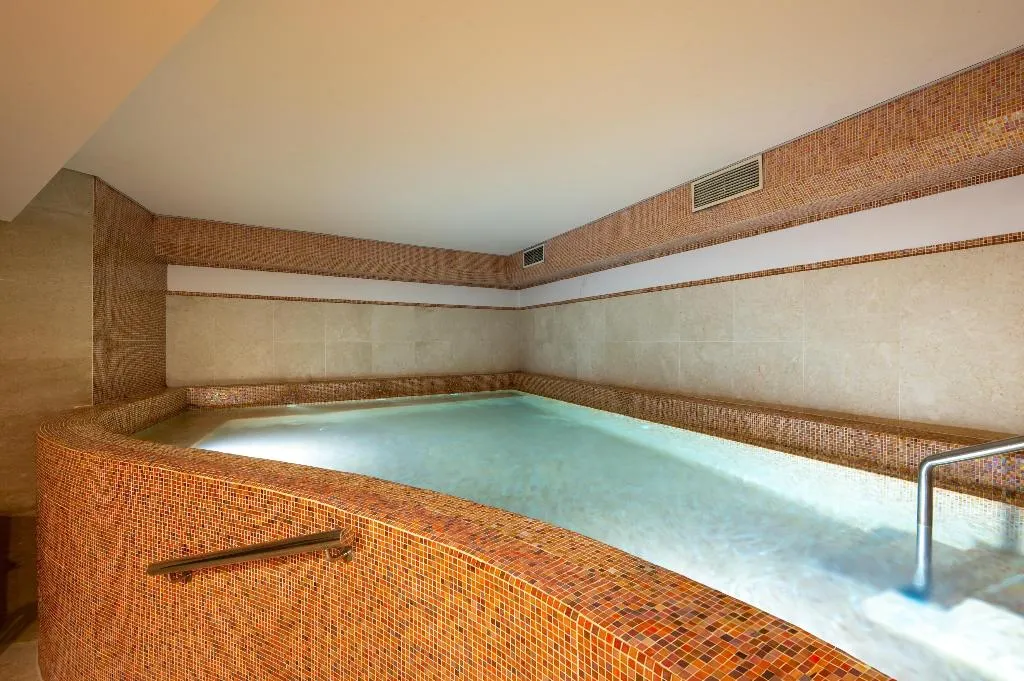 Pool, Sesimbra Oceanfront Hotel, Lisbon