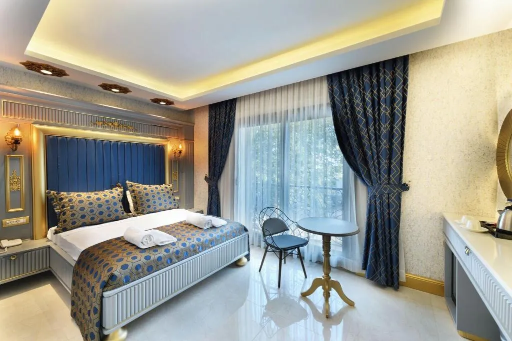 Room, Five Diamonds Hotel, Izmir