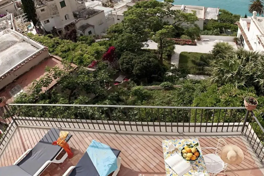 TRIPLE DELUXE Room, Villa Principe Giovanni, Naples