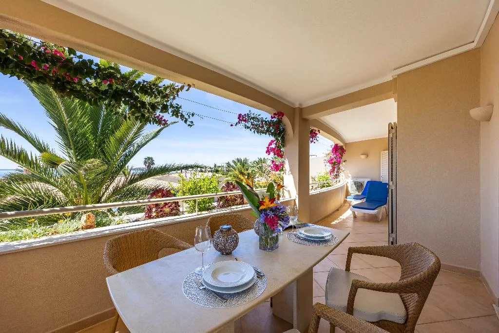 APARTMENT TWO BEDROOMS Room, Vila Palmeira, Algarve