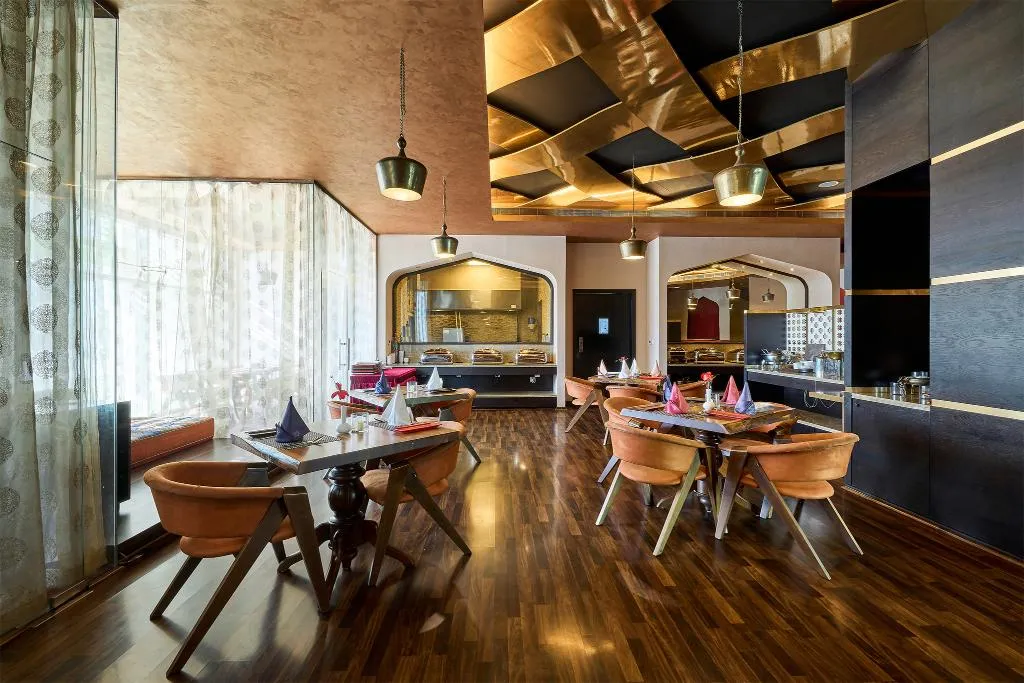 Restaurant, Ibis Styles Dubai Jumeira, Dubai