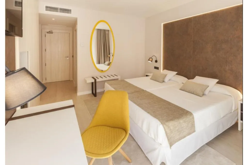 DOUBLE STANDARD Room, Benidorm Centre Only Adult, Costa Blanca