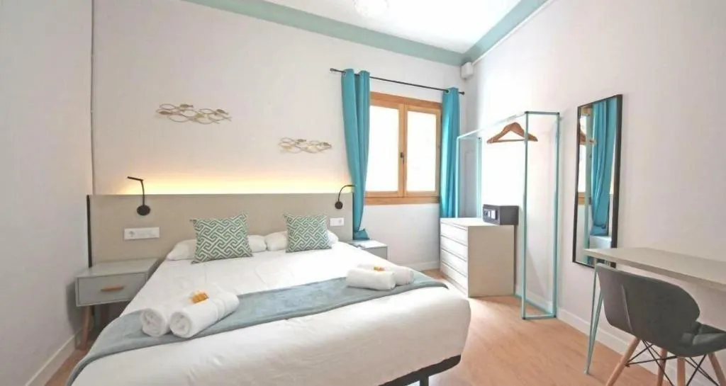 Room, Regina Selfcheck-in Smart Rooms, Majorca
