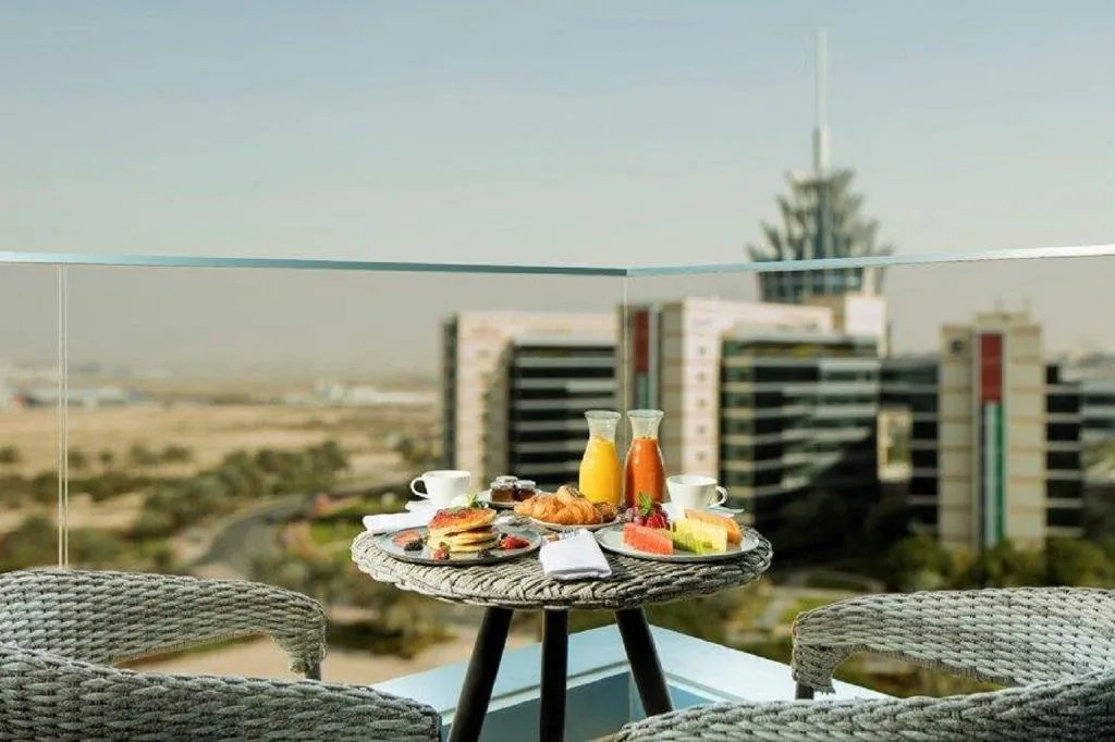 Terrace, Radisson Blu Hotel Apartment Dubai Silicon Oasis, Dubai