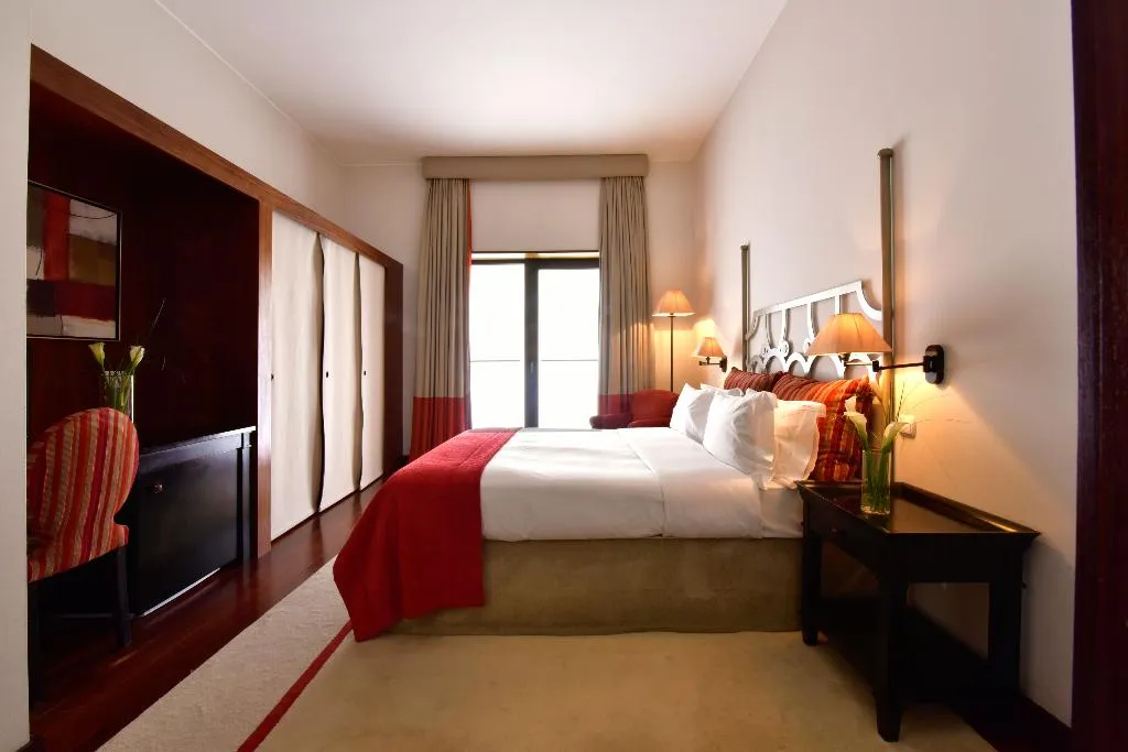 Double or Twin SUPERIOR Room, Pousada Convento de Tavira, Algarve
