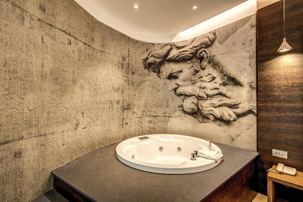 Room, Trevi Collection, Rome