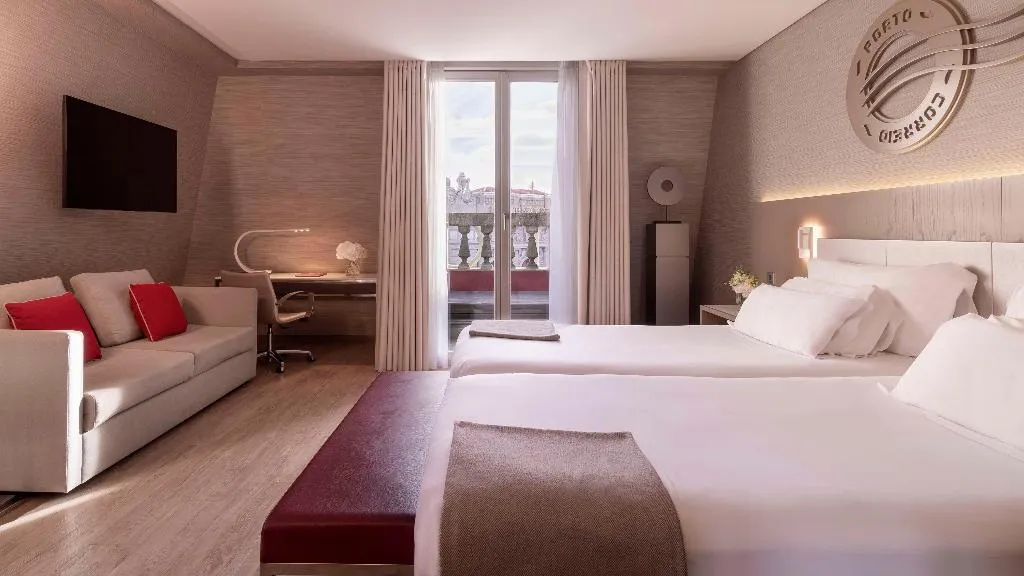 FAMILY ROOM WITH VIEWS Room, NH Collection Porto Batalha, Porto