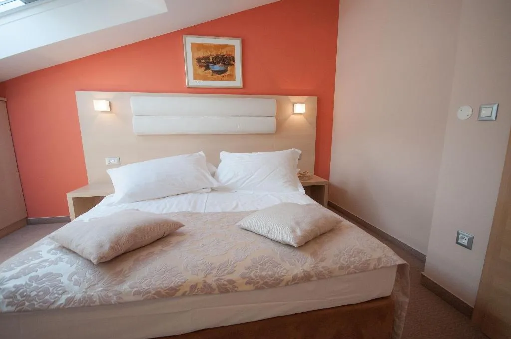 Room, Maritimo, Split