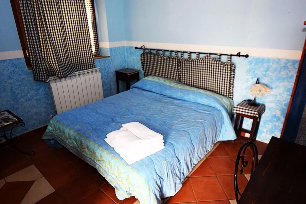 Room, Giucalem La Casa Negli Orti, Catania