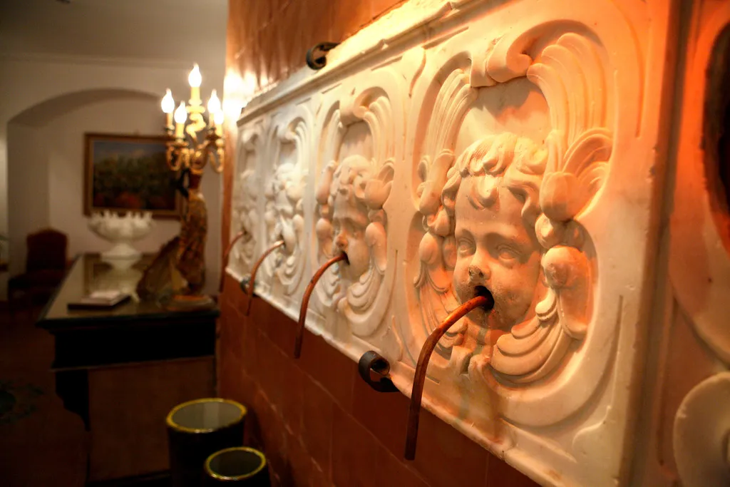 Lobby, Botanico San Lazzaro, Naples