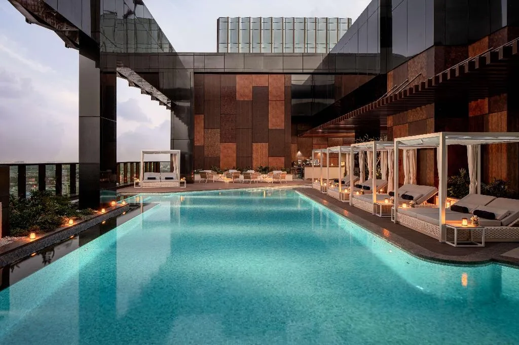 Bar, DoubleTree by Hilton Dubai M Square, Dubai