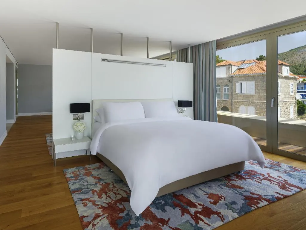 SUITE EXECUTIVE SEA VIEW Room, Rixos Premium Dubrovnik, Dubrovnik