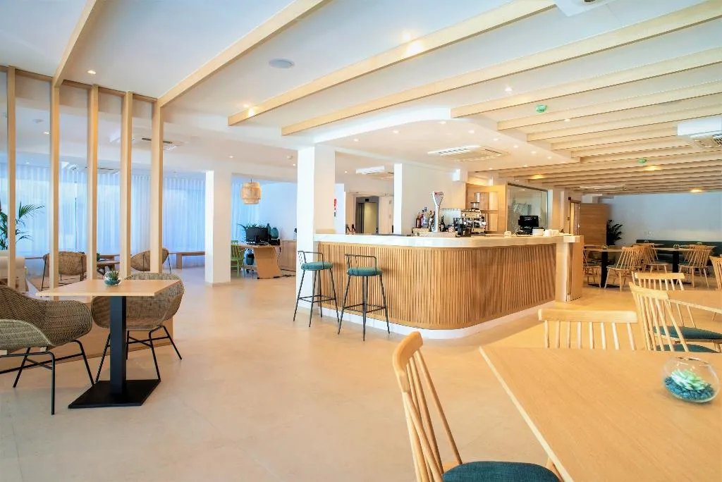 Restaurant, Seasun Aniram, Majorca