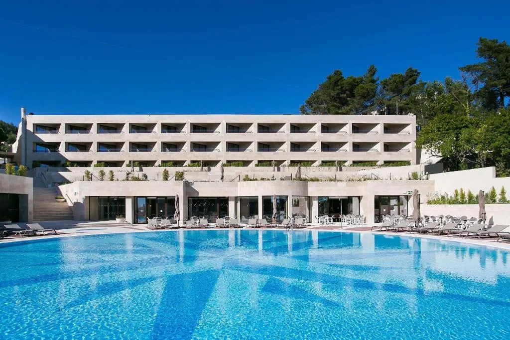 Pool, Four Points By Sheraton Sesimbra, Lisbon