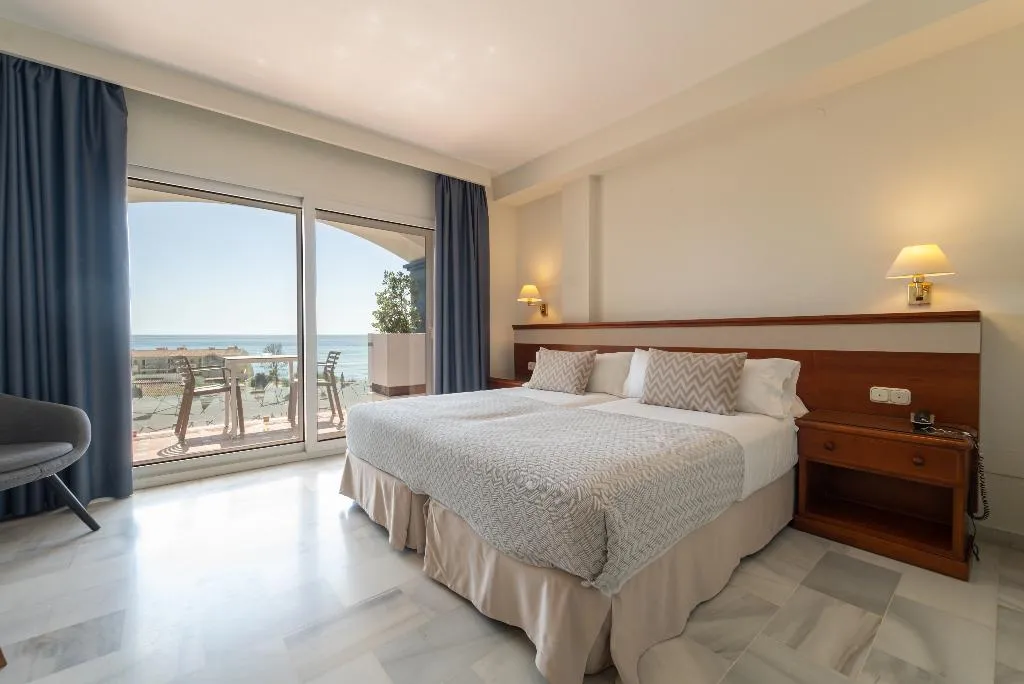 DOUBLE CLASSIC OCEAN FRONT Room, Hotel Piedra Paloma, Costa Del Sol