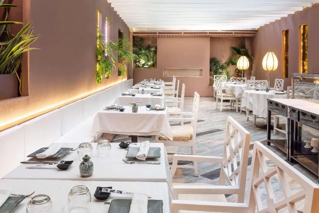 Restaurant, The Level At Hotel Melia Castilla, Madrid